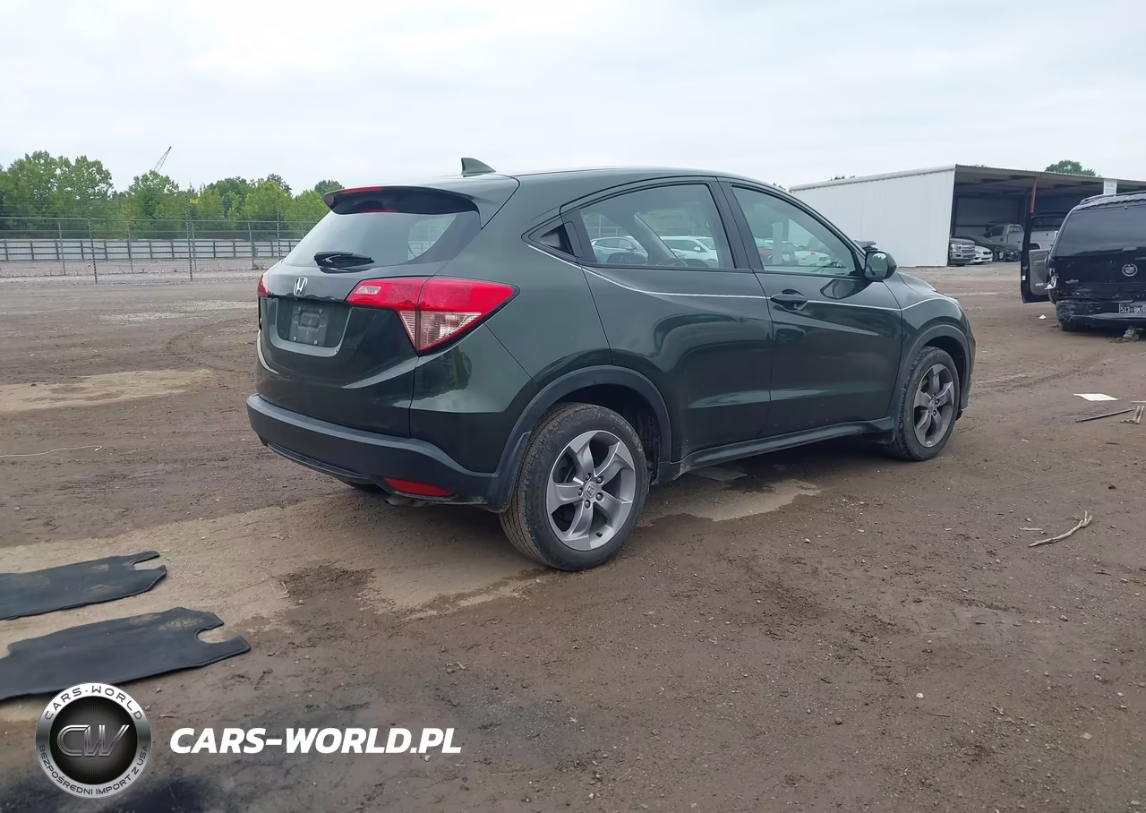 2018 Honda Hr-V Lx VIN:3CZRU5H34JM706758 - 4