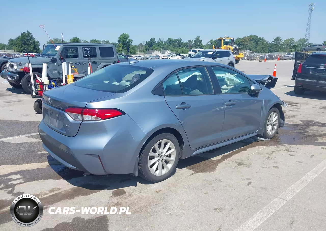 2020 Toyota Corolla Le VIN:5YFVPRAE1LP113997 - 4