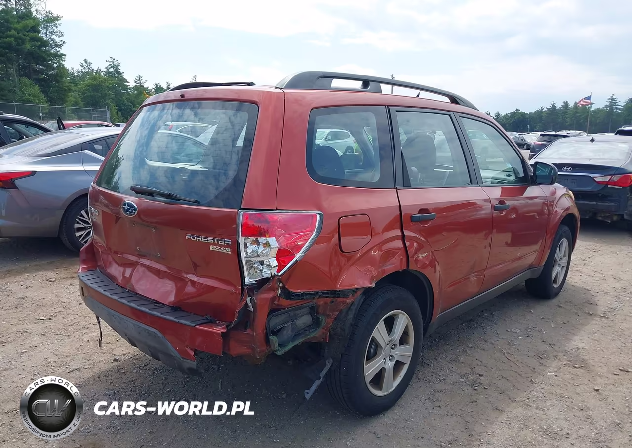 2010 Subaru Forester 2.5X VIN:JF2SH6BC8AH901178 - 6