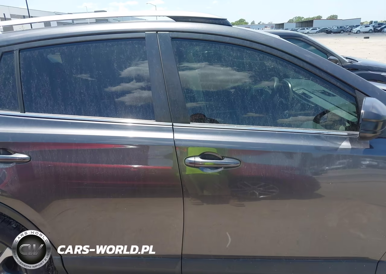 2018 Toyota Rav4 Le VIN:JTMZFREV9JJ209120 - 13