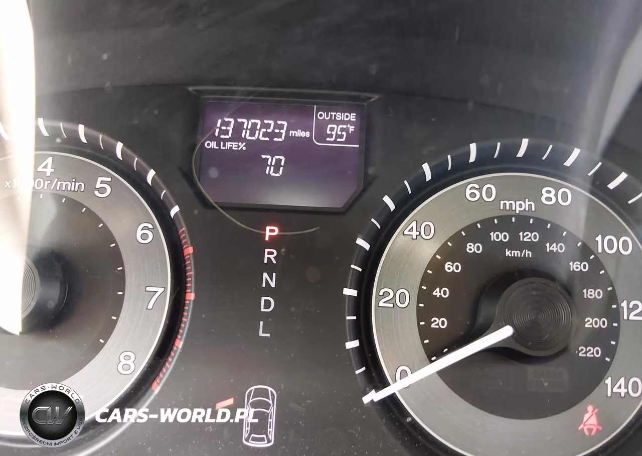 2016 Honda Odyssey Se VIN:5FNRL5H33GB151842 - 16