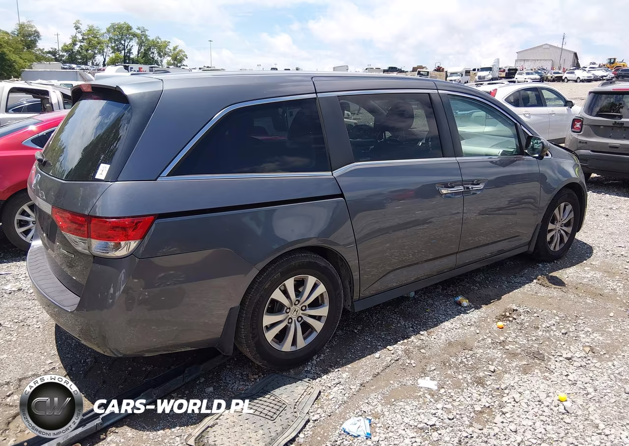 2016 Honda Odyssey Se VIN:5FNRL5H33GB151842 - 4