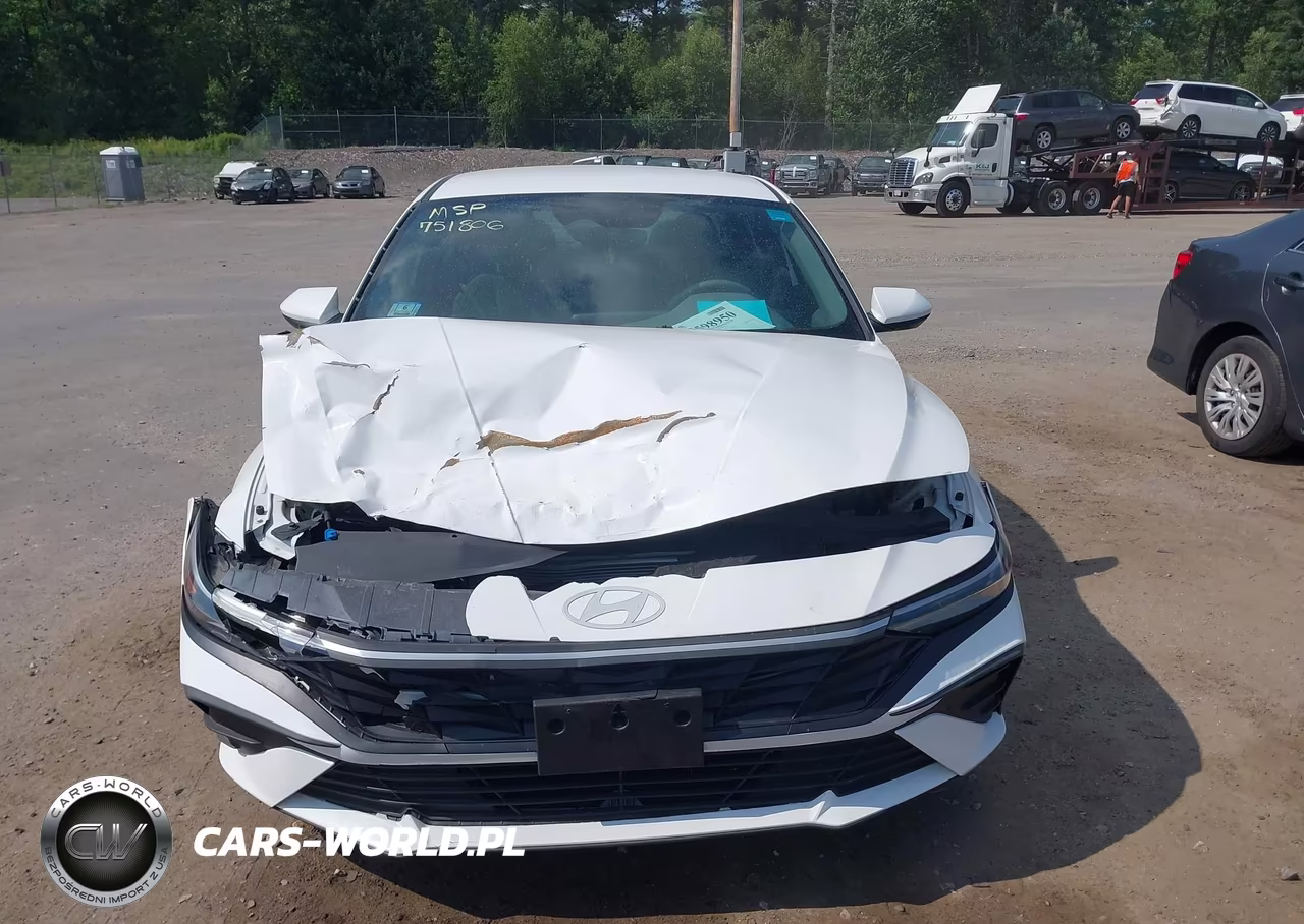 2024 Hyundai Elantra Sel VIN:KMHLM4DG3RU751806 - 13