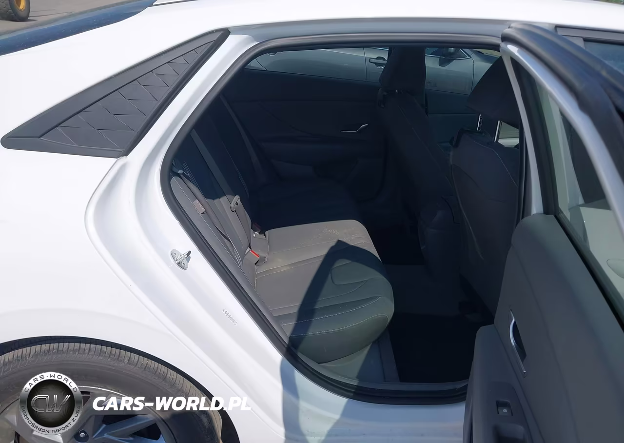 2024 Hyundai Elantra Sel VIN:KMHLM4DG3RU751806 - 8