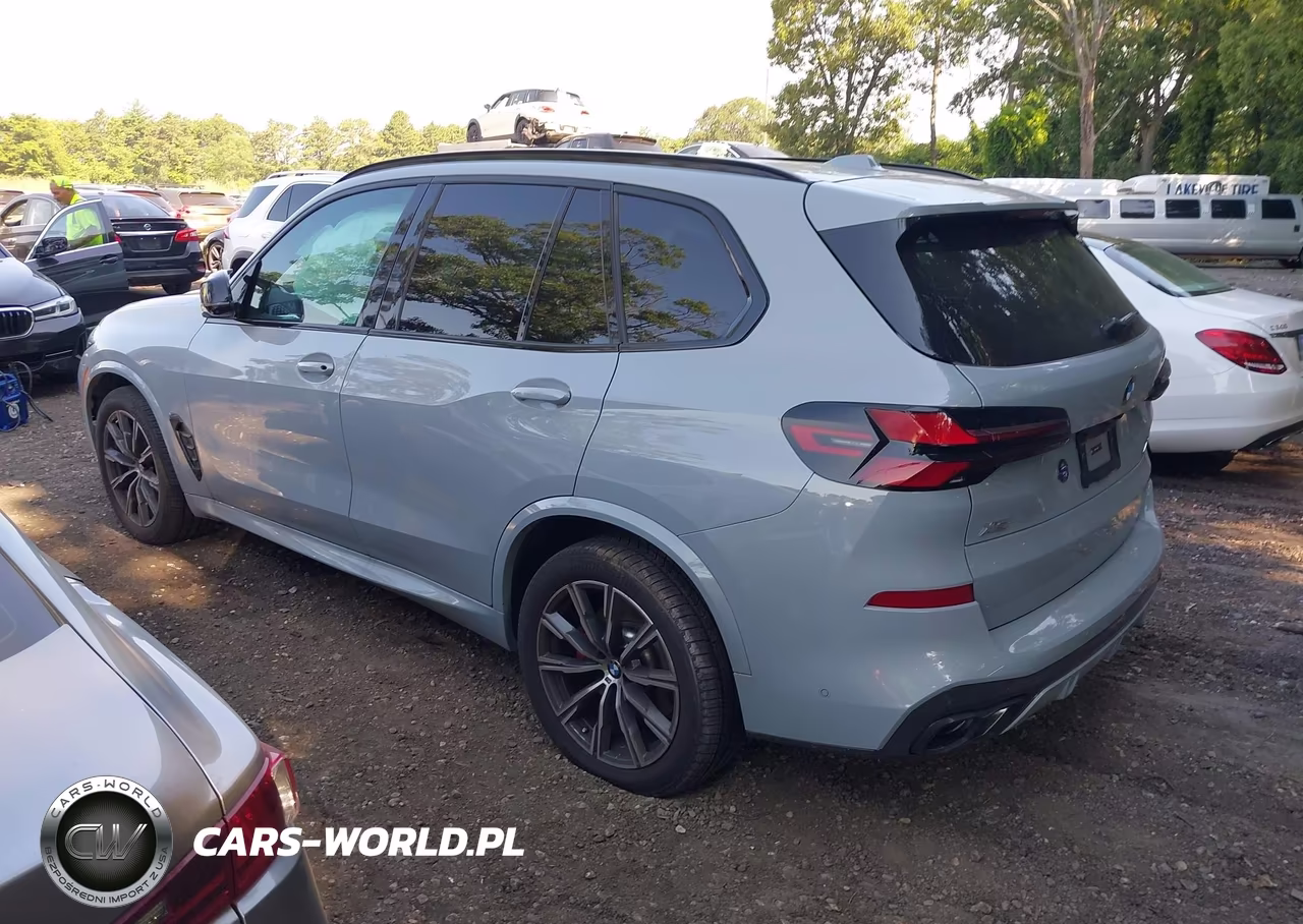 2026 BMW X5 M60I VIN:5UX33EU00T9228879 - 3