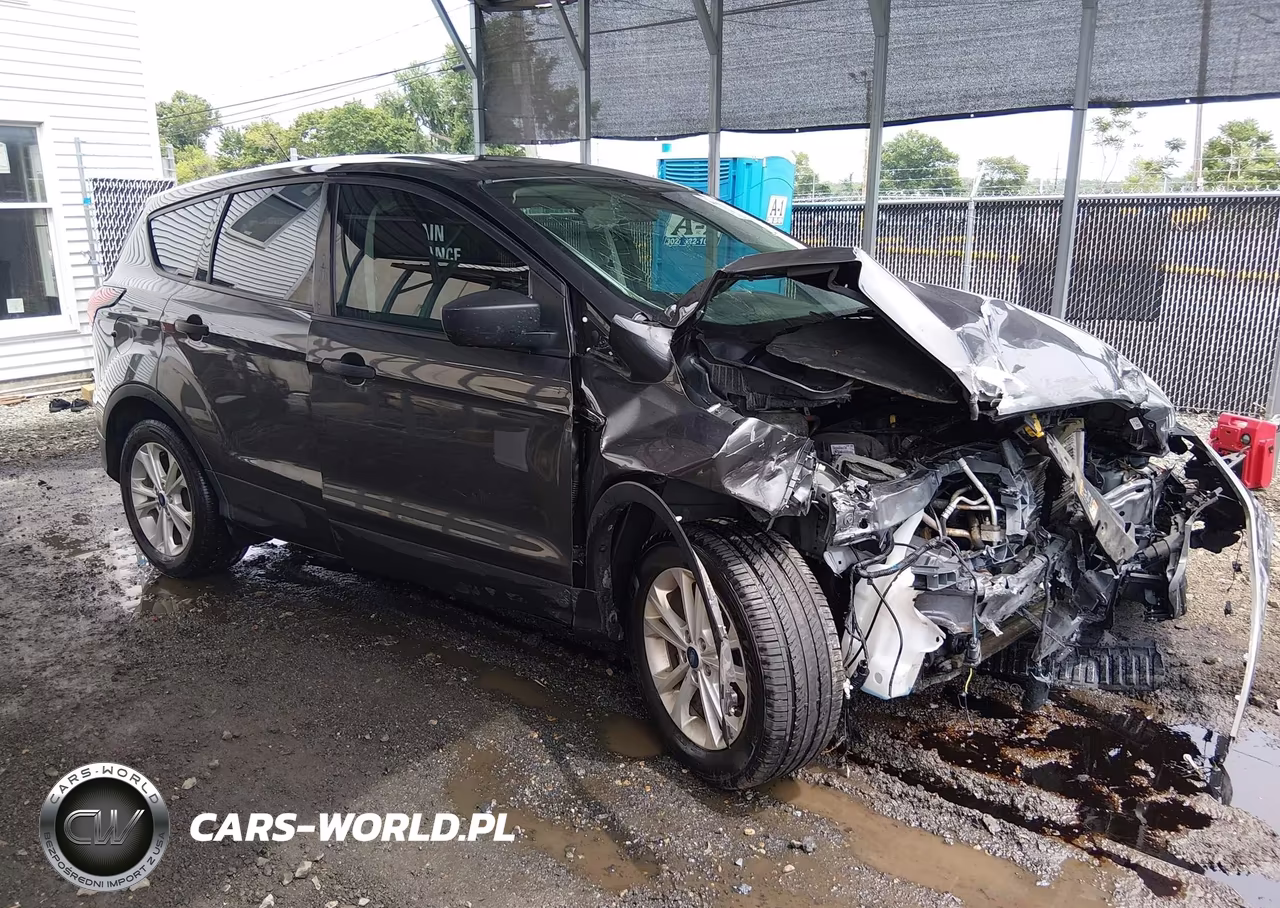2019 Ford Escape S – zdjęcie 1 z 17