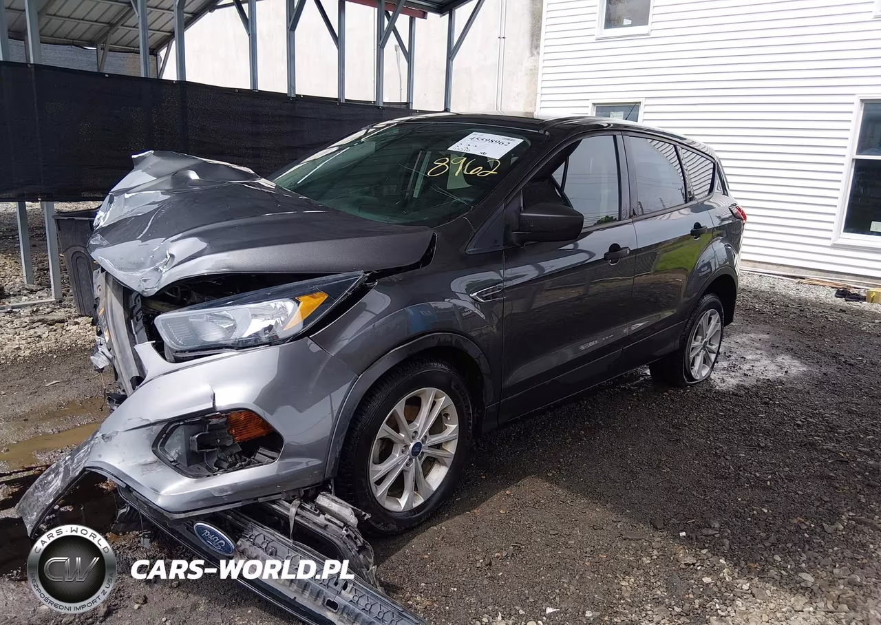 2019 Ford Escape S VIN:1FMCU0F78KUB92815 - 2