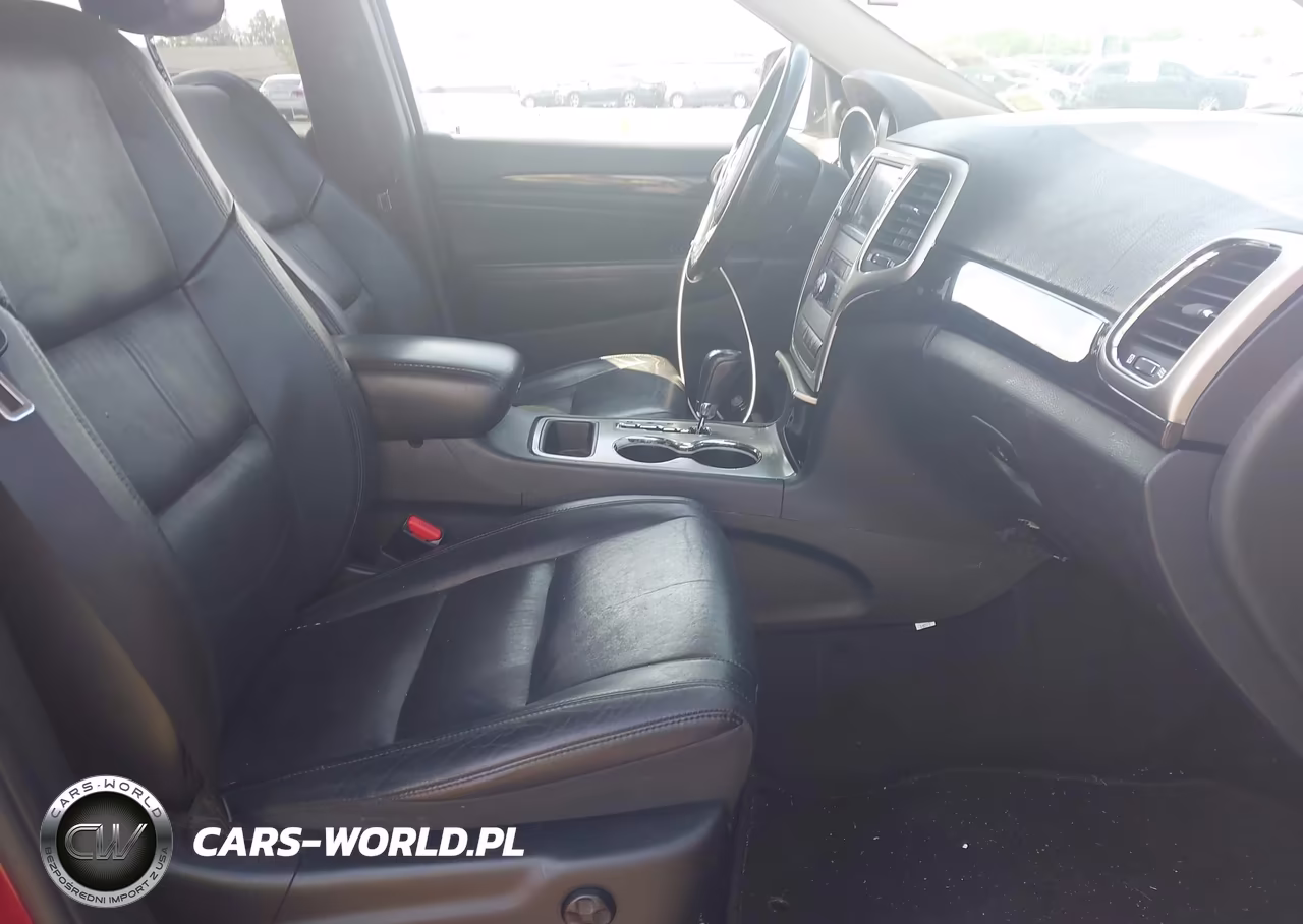 2012 Jeep Grand Cherokee Laredo VIN:1C4RJFAG4CC156726 - 5