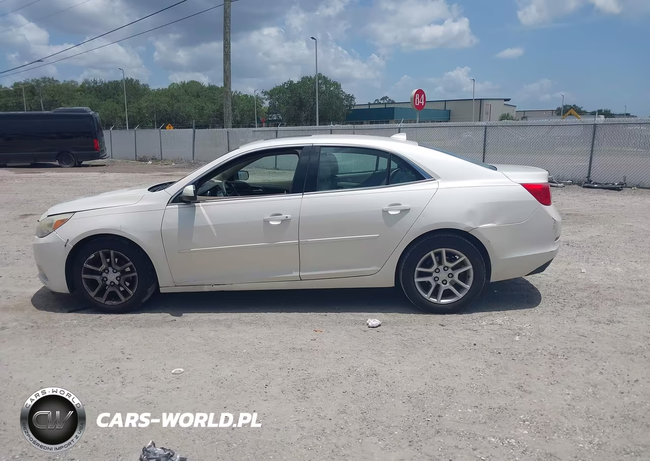 2014 Chevrolet Malibu 1Lt VIN:1G11C5SLXEF274836 - 14