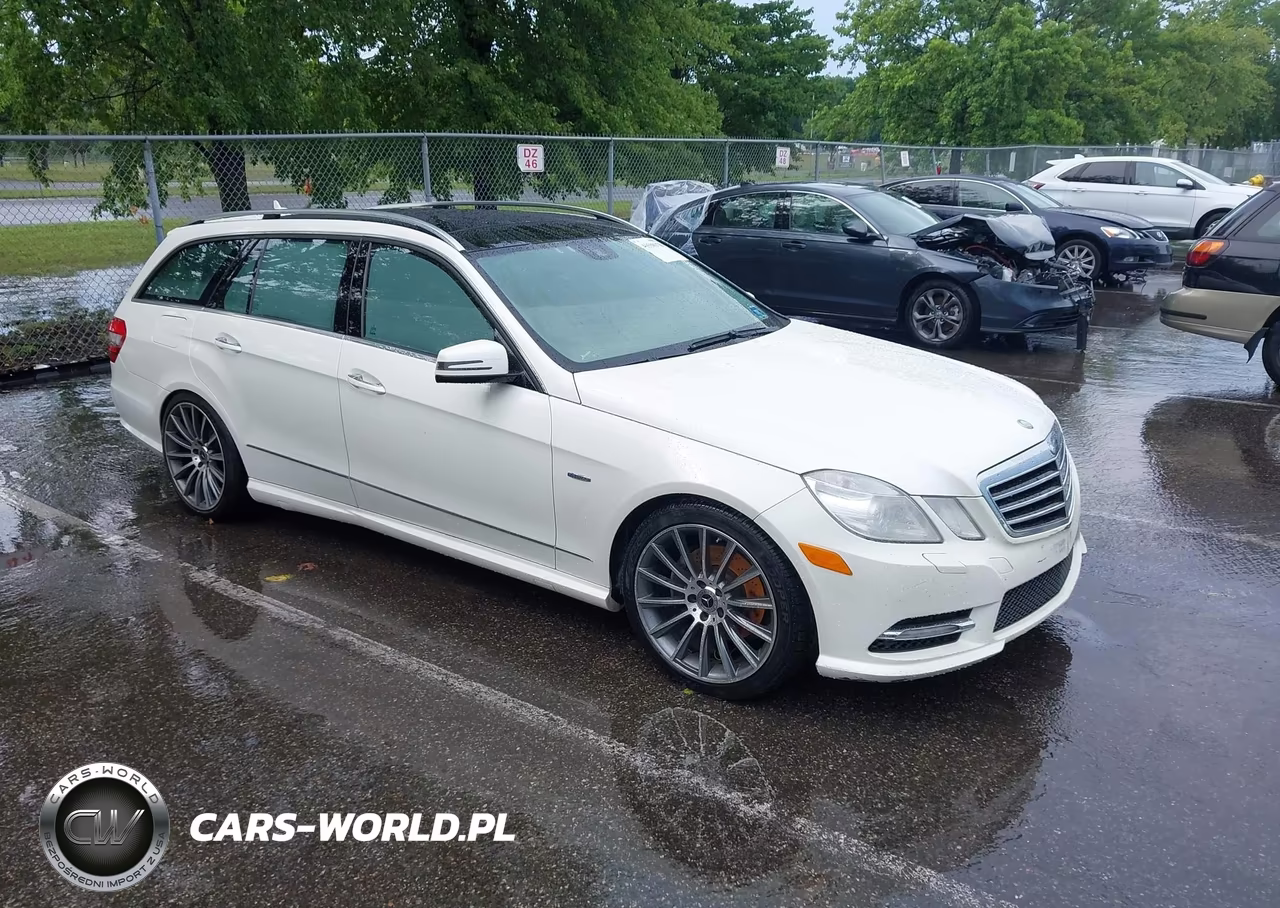 2012 Mercedes-Benz E 350 4Matic – zdjęcie 1 z 15