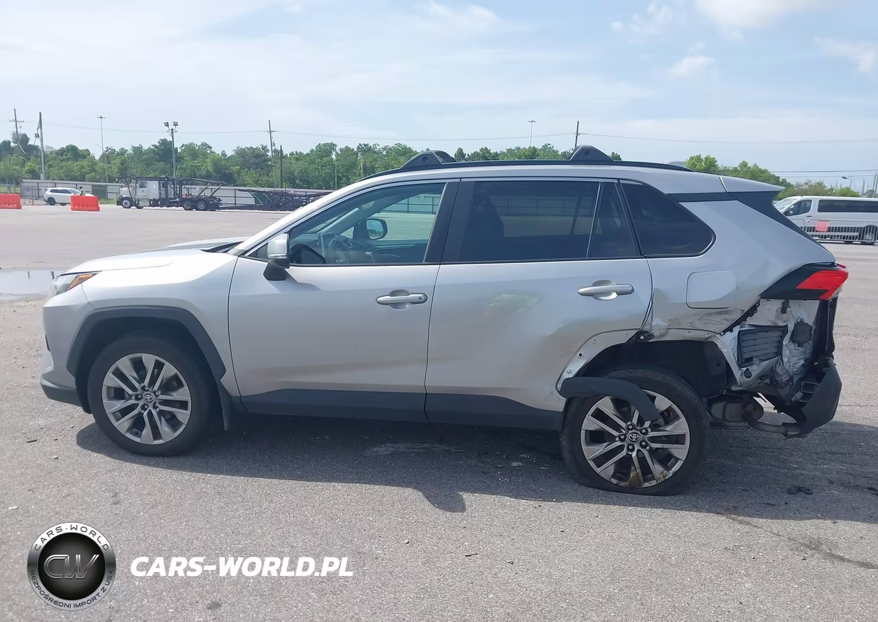 2023 Toyota Rav4 Xle Premium VIN:2T3C1RFV4PC228382 - 14