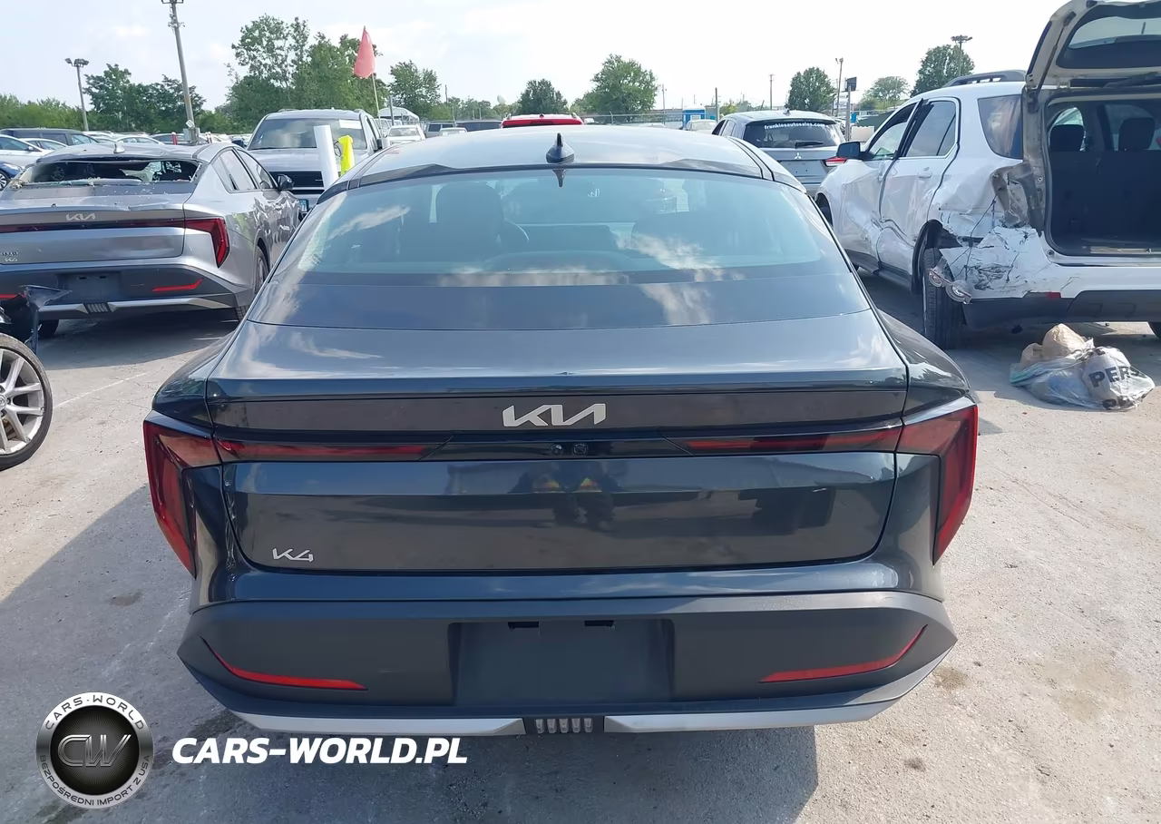 2025 Kia K4 Lxs VIN:3KPFT4DE9SE103846 - 16