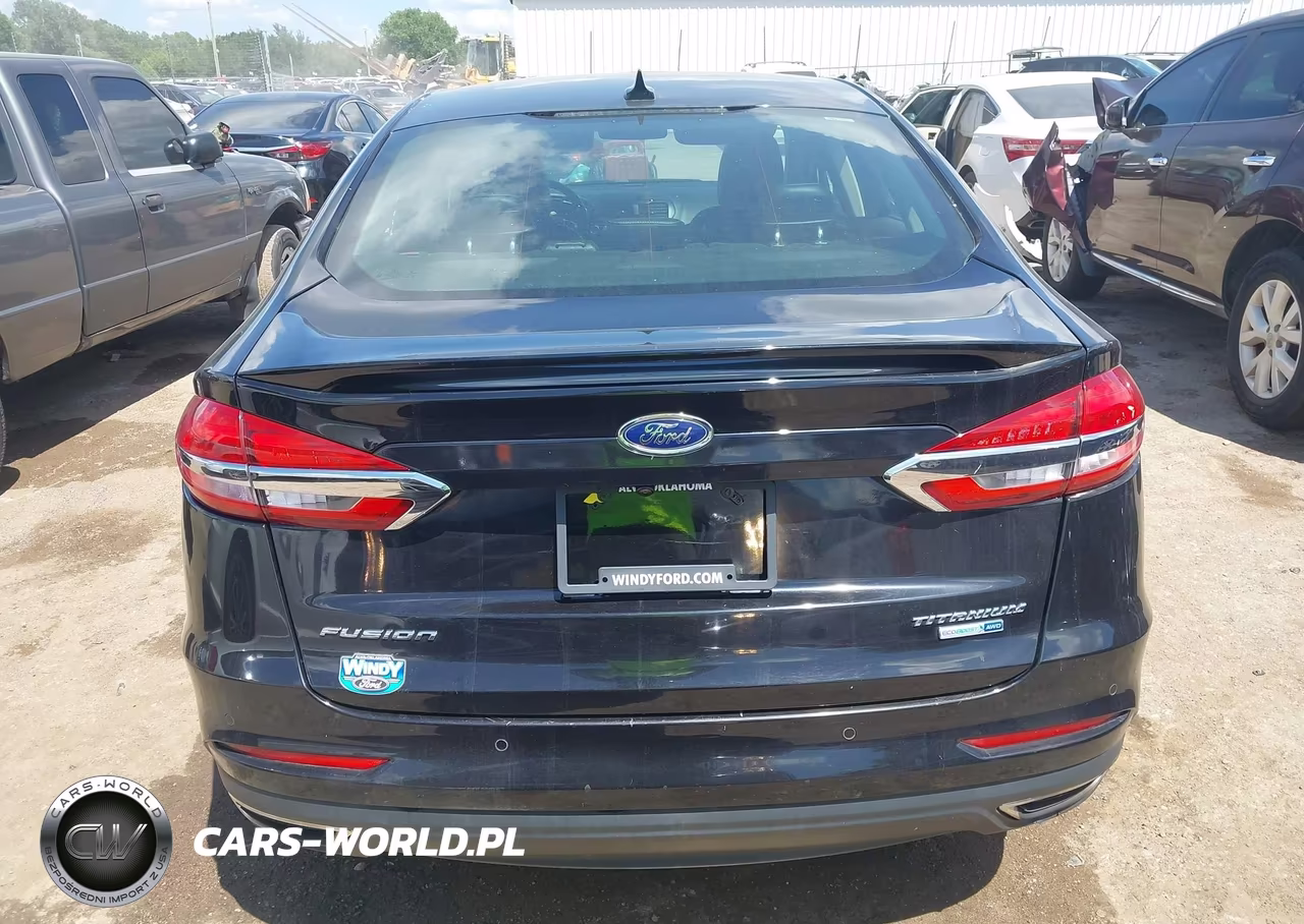2020 Ford Fusion Titanium VIN:3FA6P0D98LR152830 - 16