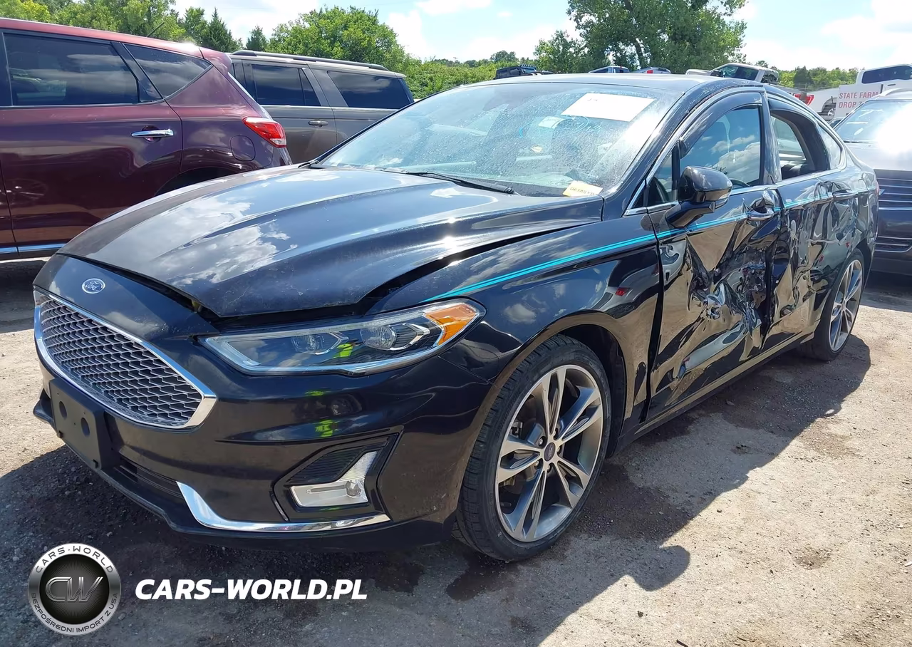 2020 Ford Fusion Titanium VIN:3FA6P0D98LR152830 - 17
