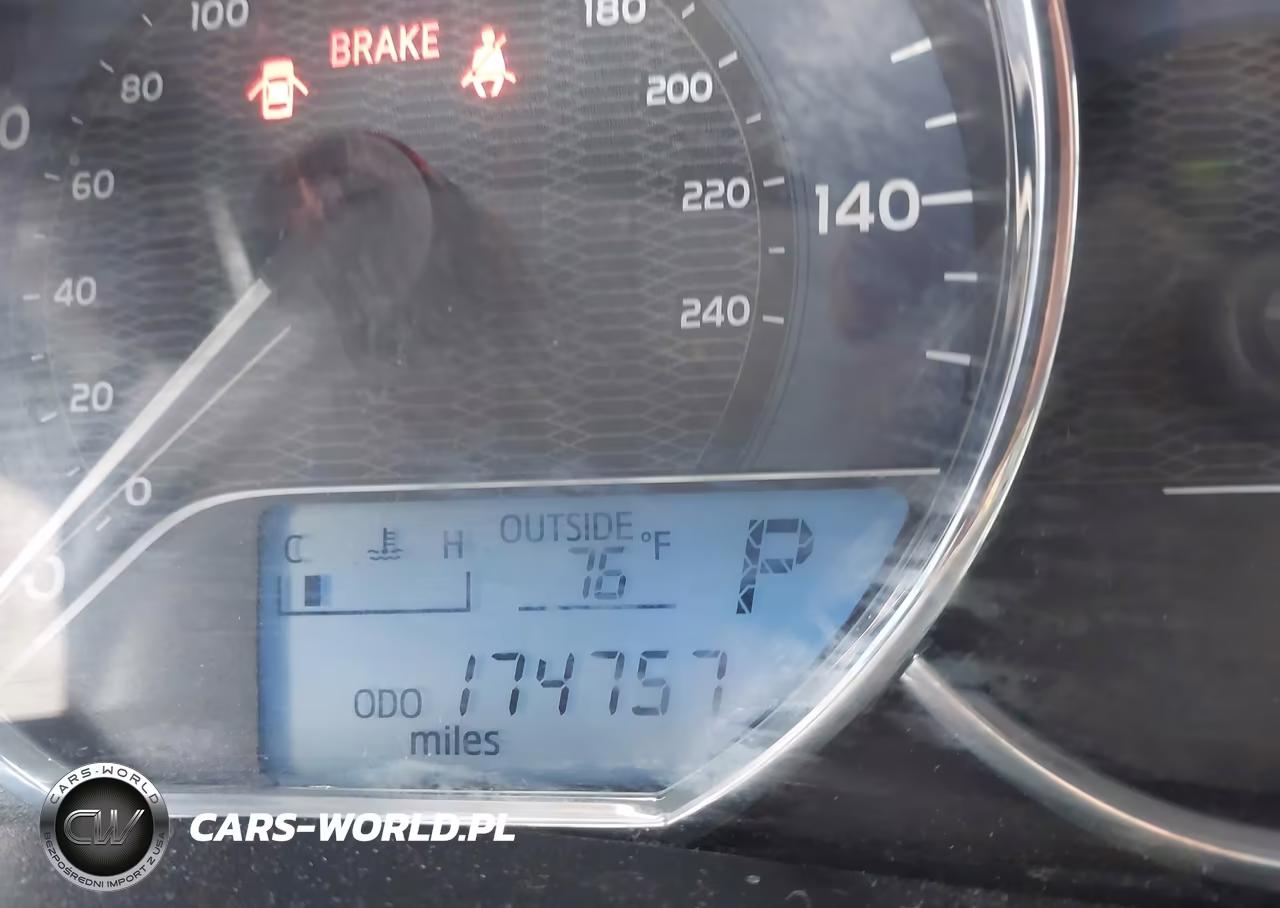 2014 Toyota Corolla Le VIN:2T1BURHE7EC117881 - 16