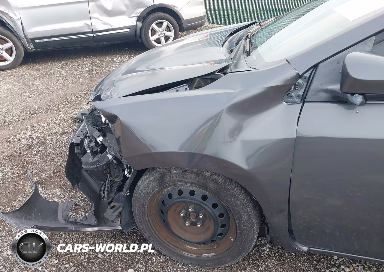 2014 Toyota Corolla Le VIN:2T1BURHE7EC117881 - 6