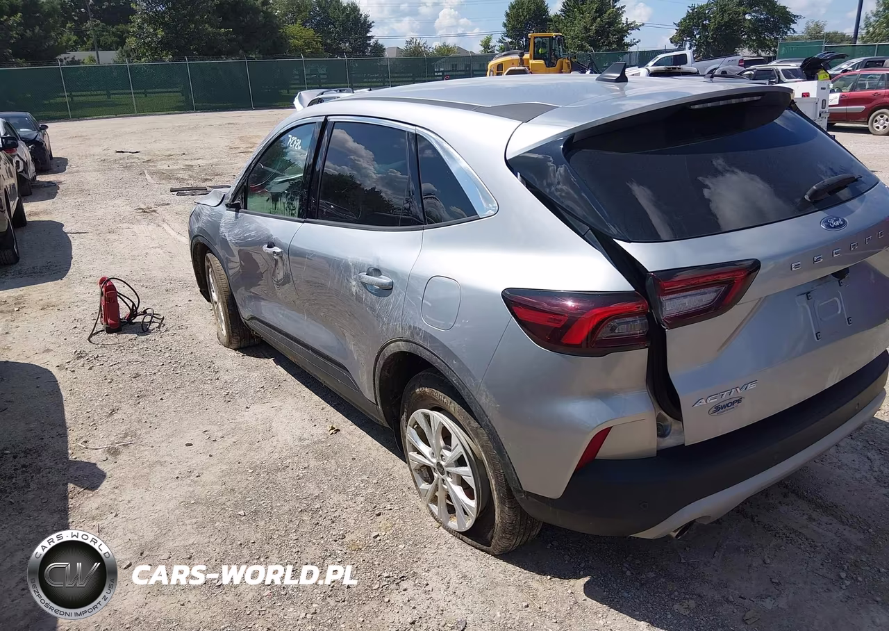 2023 Ford Escape Active VIN:1FMCU9GNXPUA87007 - 3