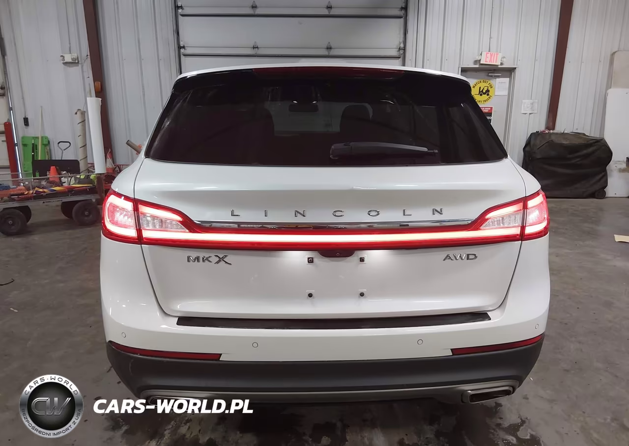 2016 Lincoln Mkx Reserve VIN:2LMPJ8LR2GBL57001 - 16