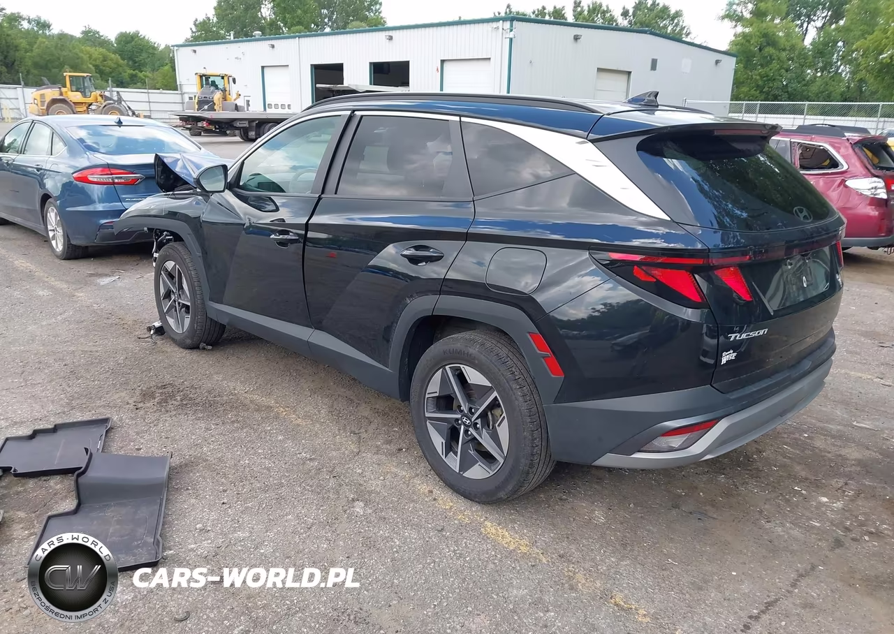 2025 Hyundai Tucson Sel VIN:5NMJBCDE3SH557817 - 3