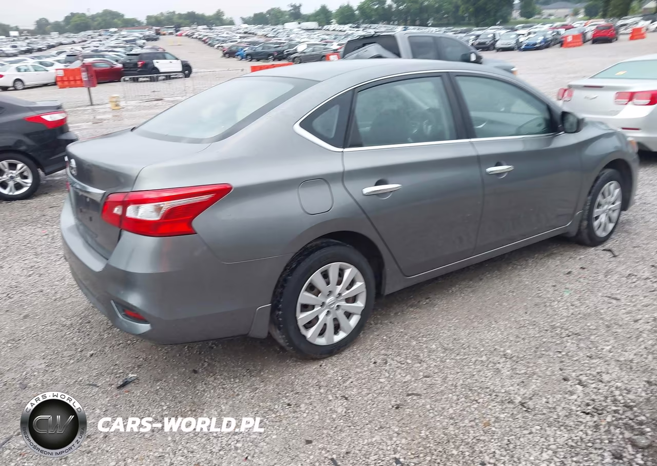 2016 Nissan Sentra S VIN:3N1AB7APXGY320268 - 4