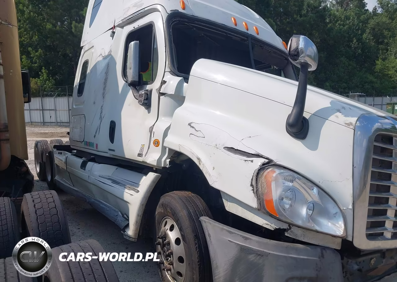 2012 Freightliner Cascadia 125 VIN:1FUJGLDRXCSBK1813 - 16