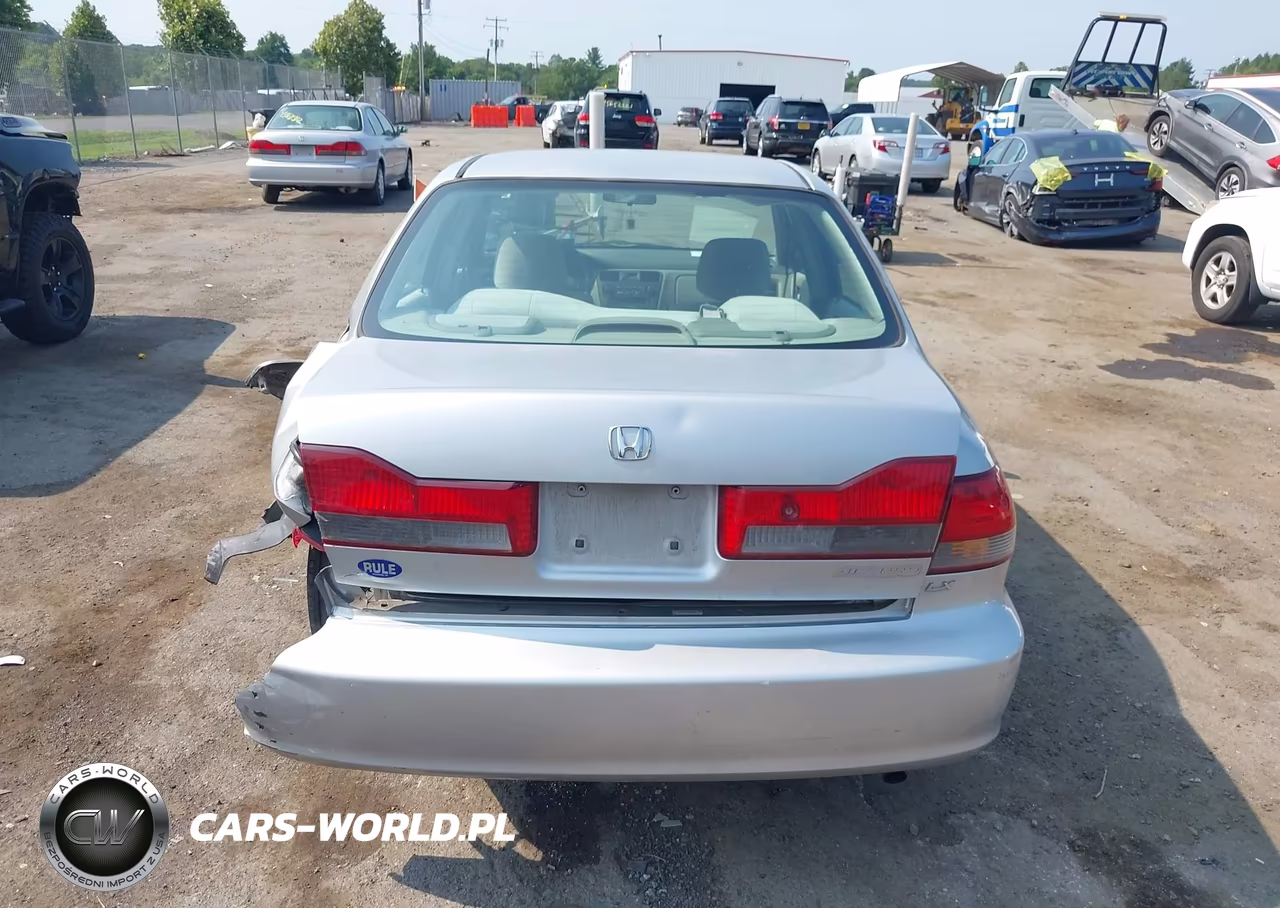 2002 Honda Accord 2.3 Lx VIN:1HGCG56482A139078 - 17