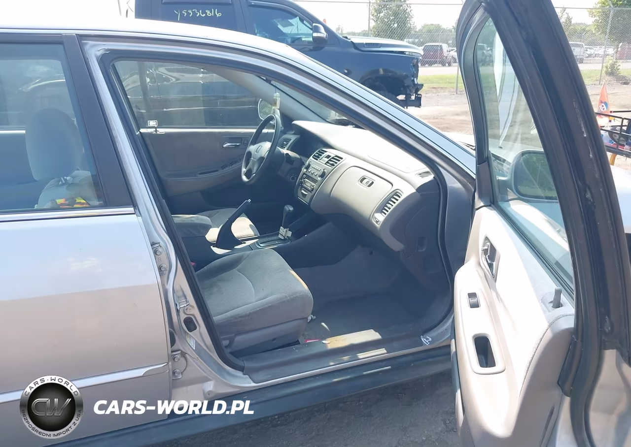 2002 Honda Accord 2.3 Lx VIN:1HGCG56482A139078 - 5