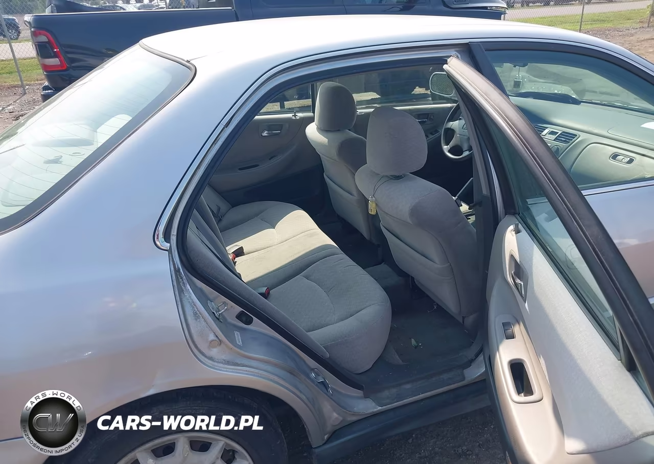 2002 Honda Accord 2.3 Lx VIN:1HGCG56482A139078 - 8