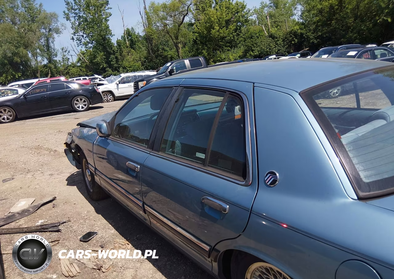 1993 Mercury Grand Marquis Ls VIN:2MELM75WXPX675517 - 14