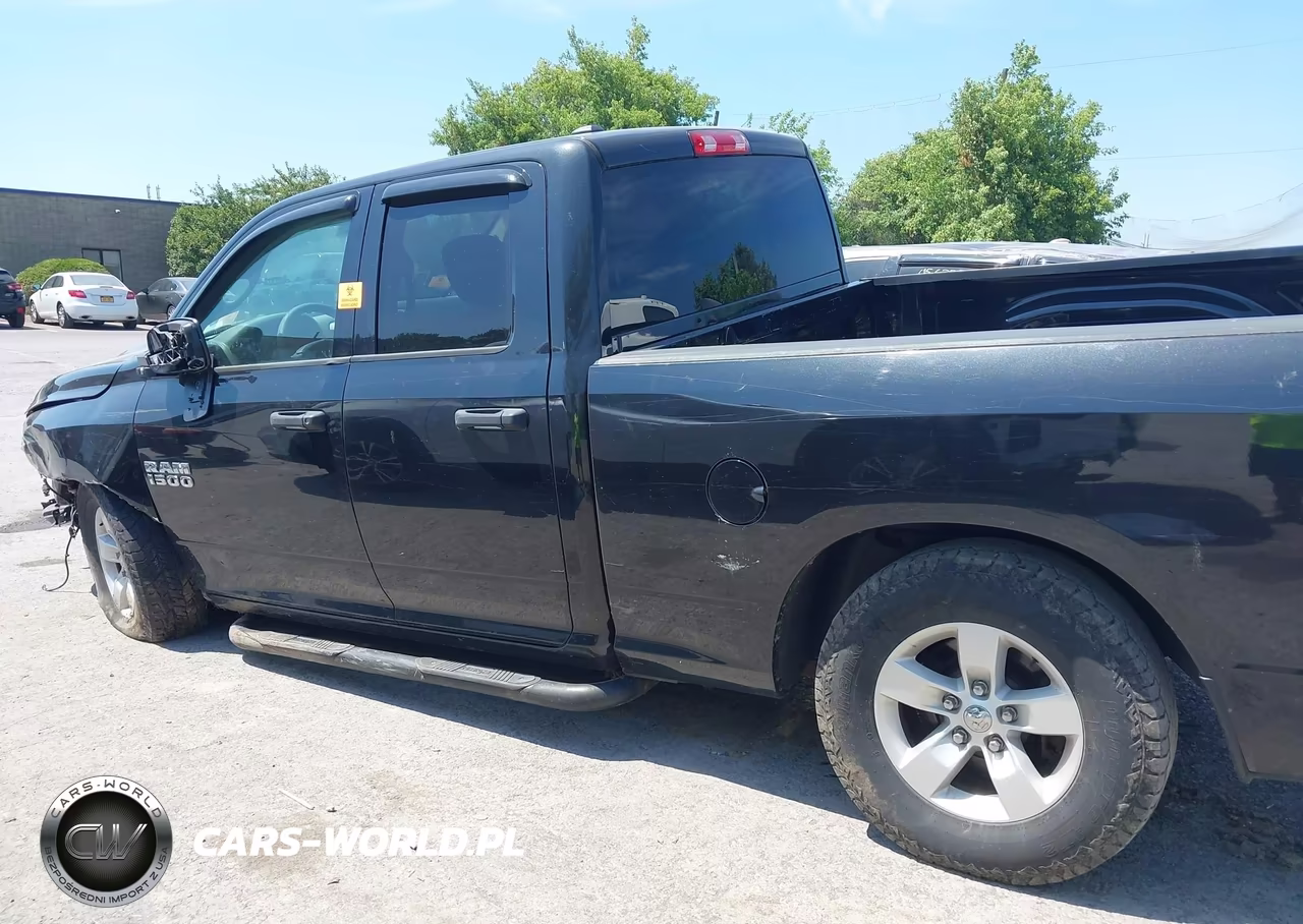 2017 Ram 1500 Express 4X4 6'4 Box VIN:1C6RR7FG2HS534666 - 15