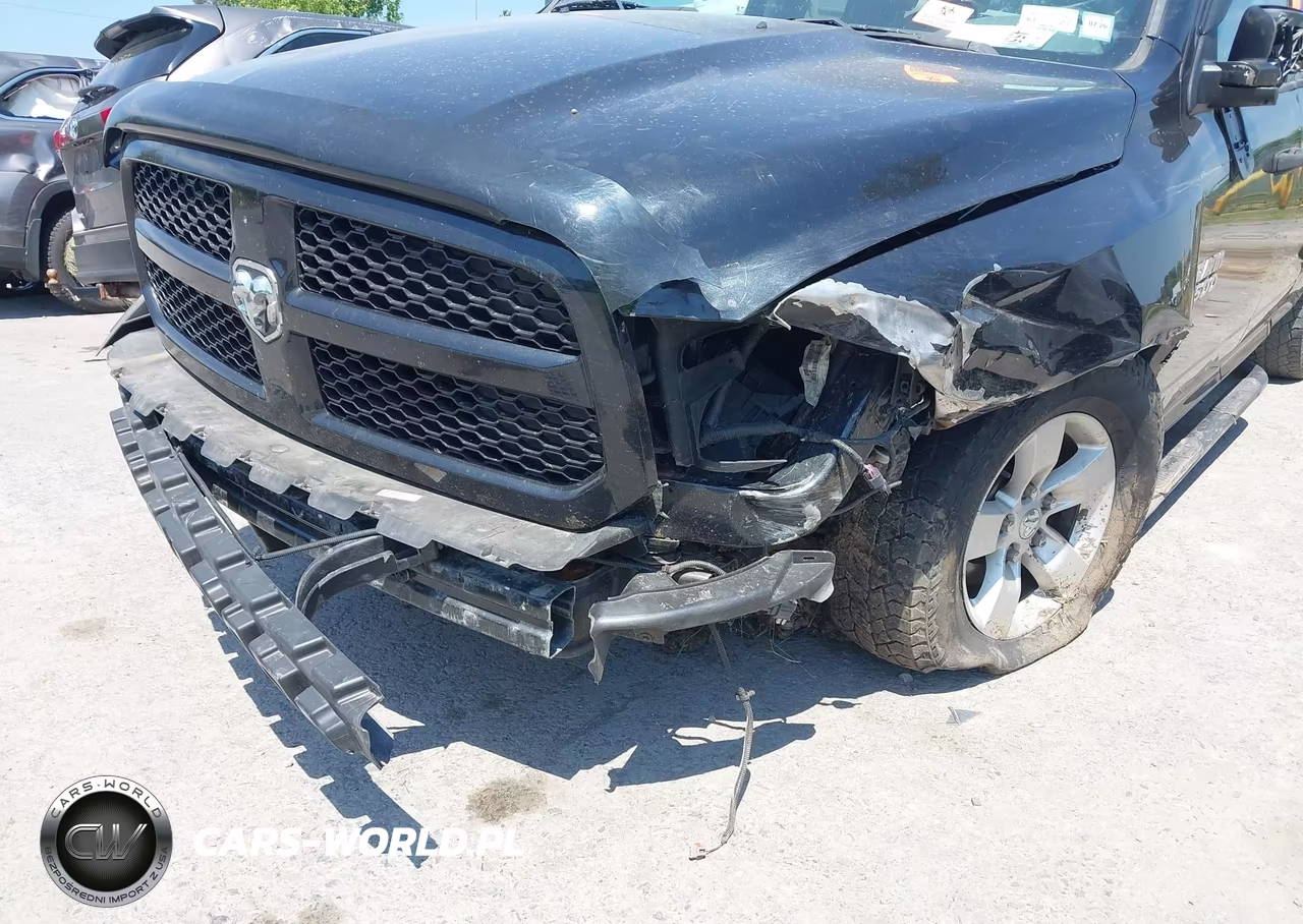 2017 Ram 1500 Express 4X4 6'4 Box VIN:1C6RR7FG2HS534666 - 6