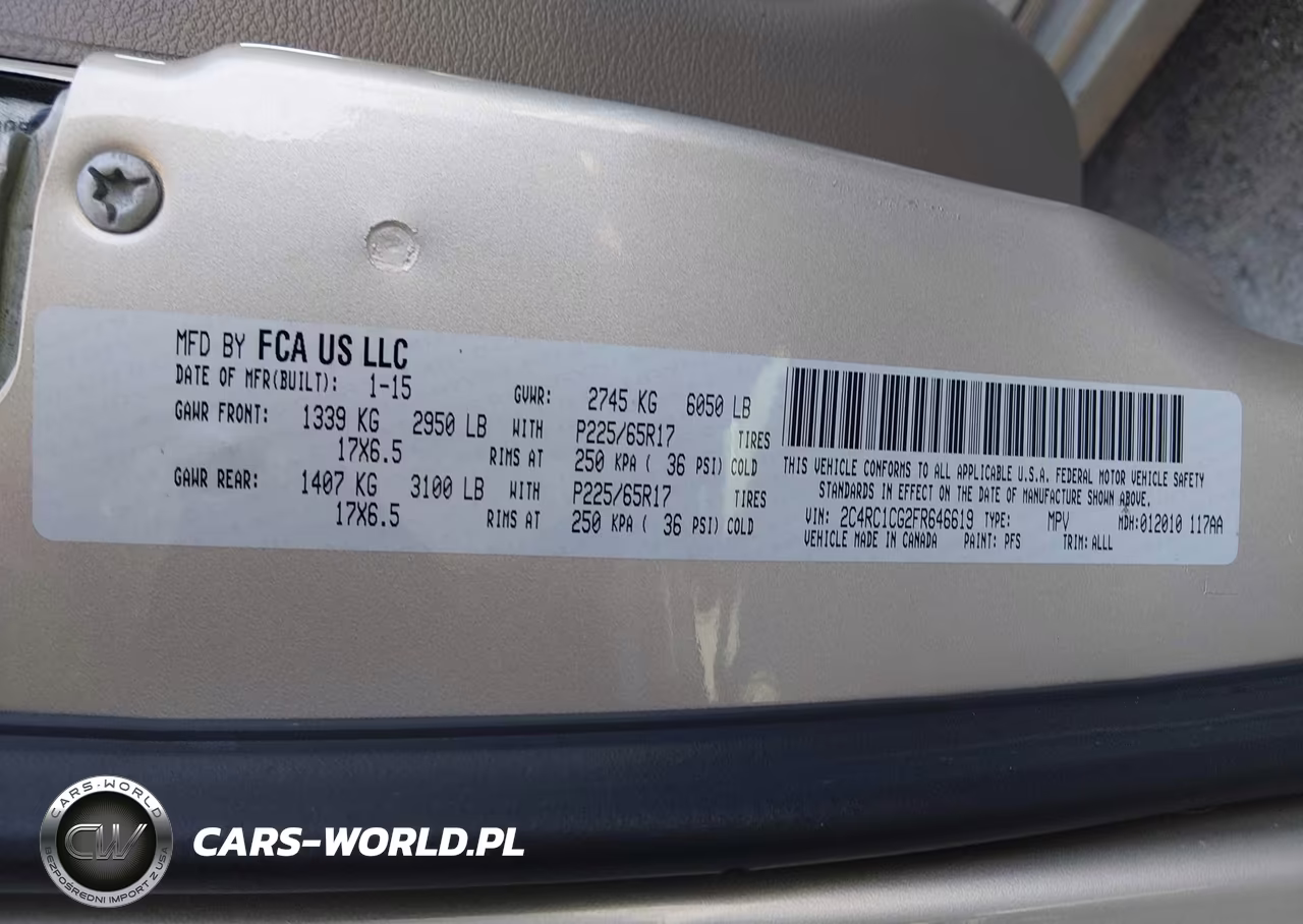 2015 Chrysler Town & Country Touring-L VIN:2C4RC1CG2FR646619 - 9