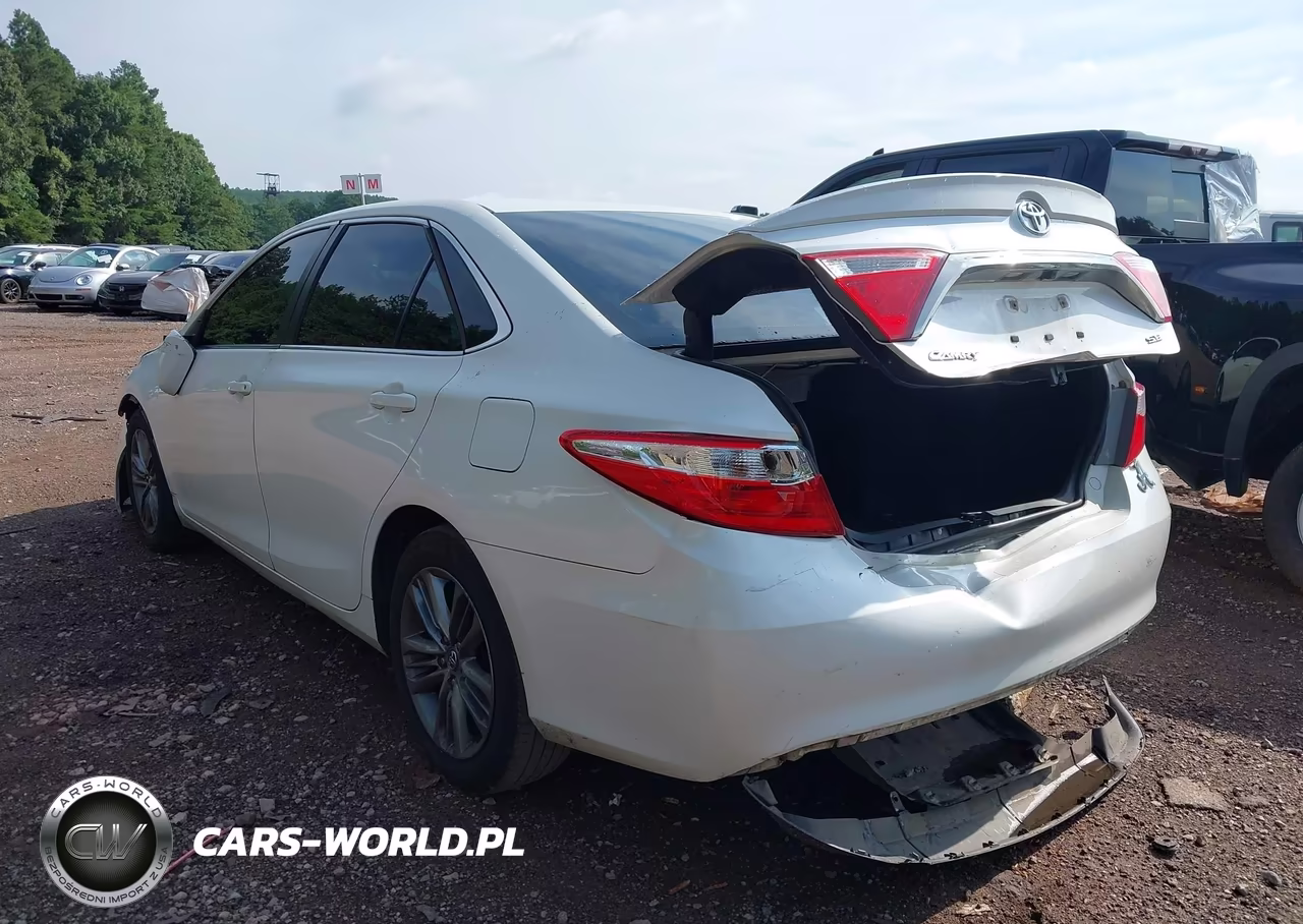 2017 Toyota Camry Se VIN:4T1BF1FK8HU299419 - 3