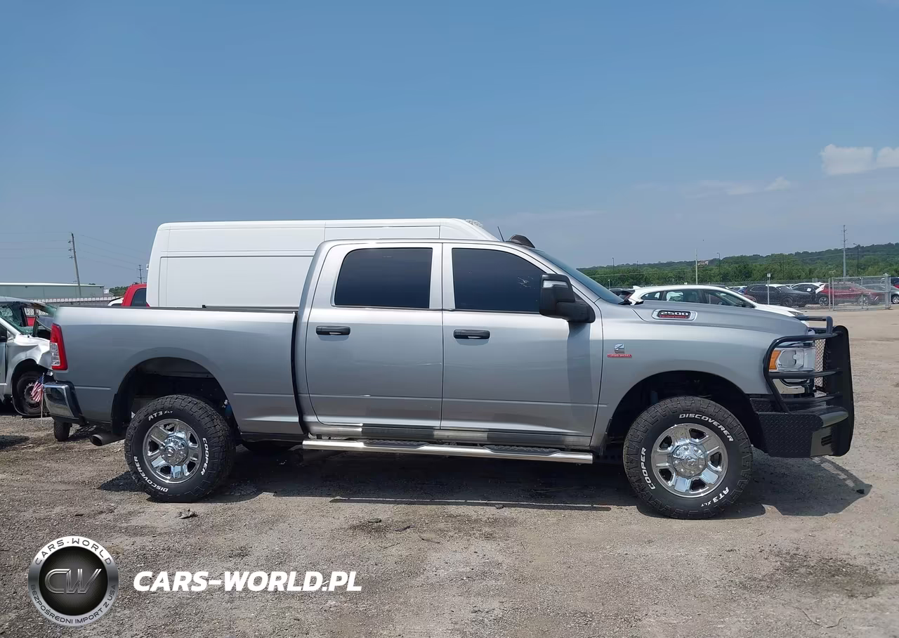 2023 Ram 2500 Tradesman 4X4 6'4 Box VIN:3C6UR5CL7PG617743 - 13