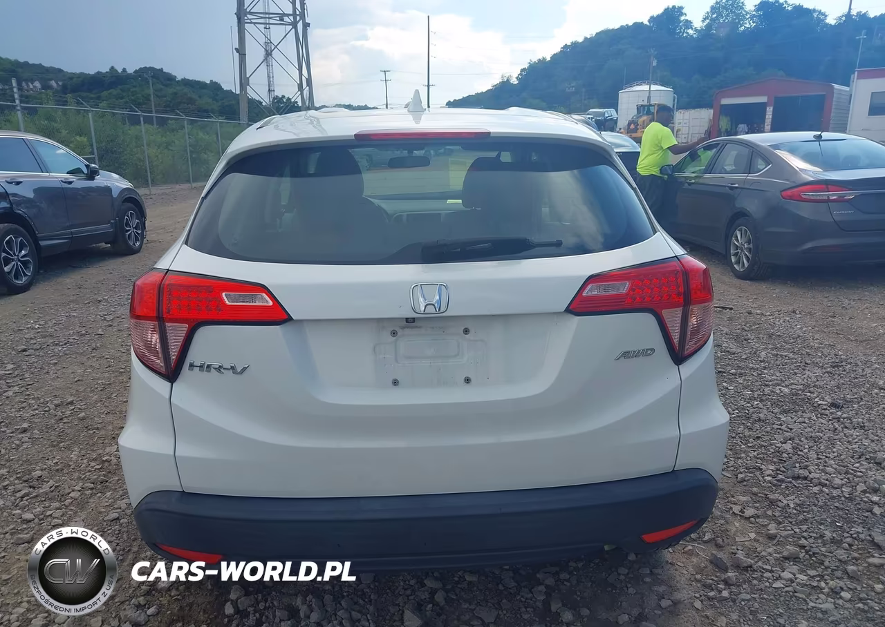 2018 Honda Hr-V Lx VIN:3CZRU6H35JM722828 - 16