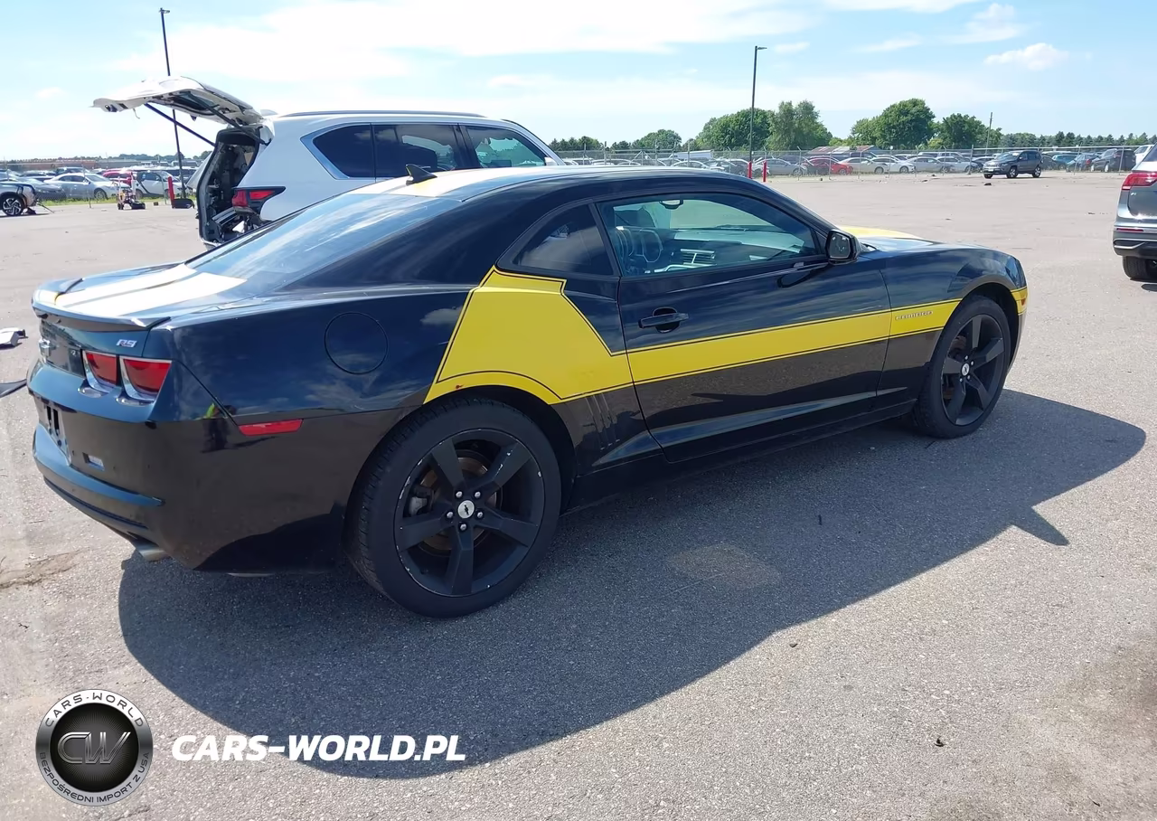 2011 Chevrolet Camaro 2Lt VIN:2G1FC1EDXB9109845 - 4