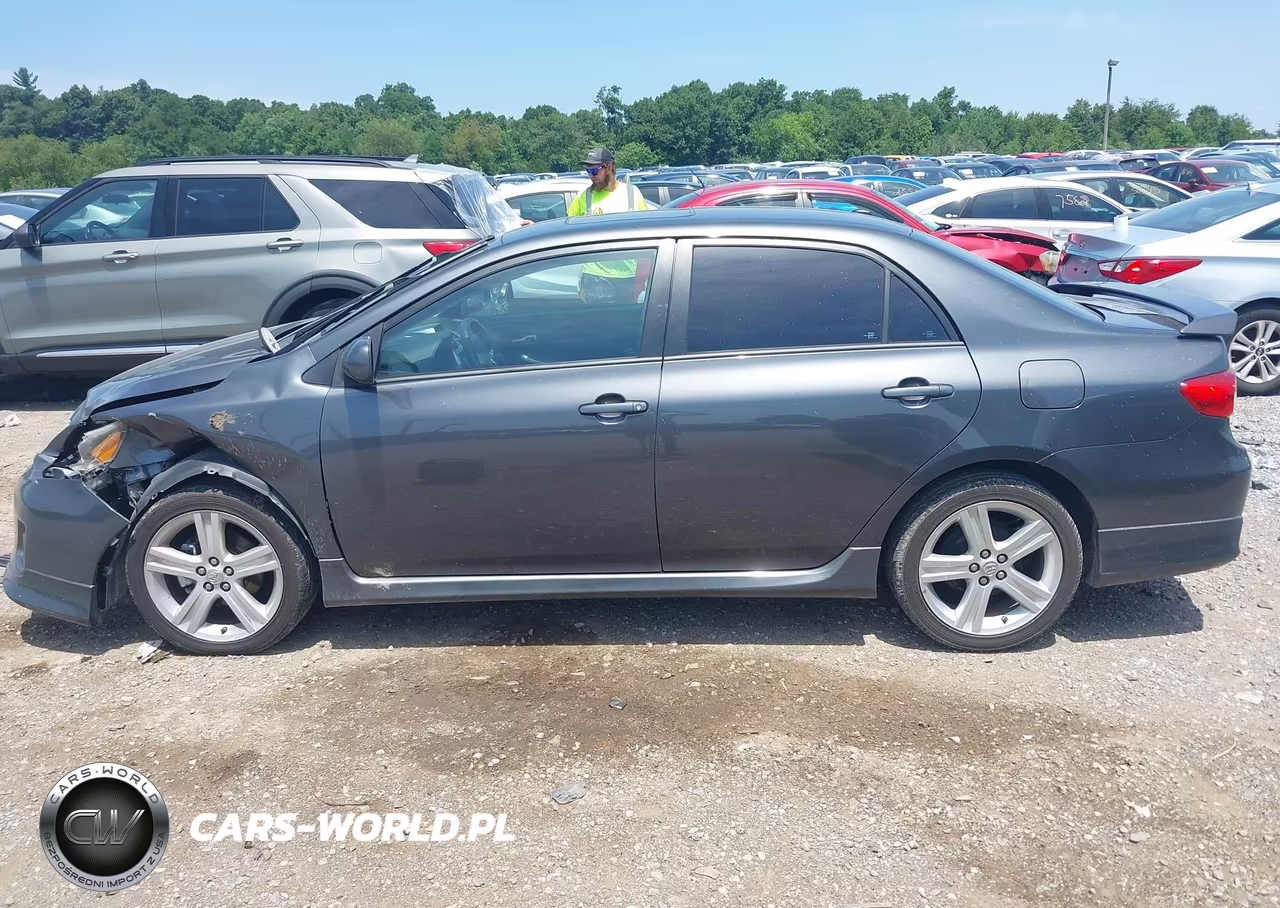 2013 Toyota Corolla S VIN:2T1BU4EE6DC052043 - 14