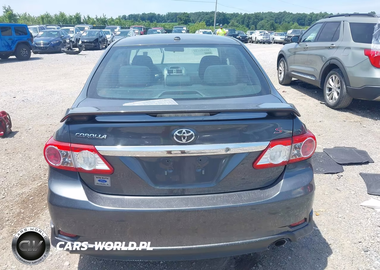 2013 Toyota Corolla S VIN:2T1BU4EE6DC052043 - 16