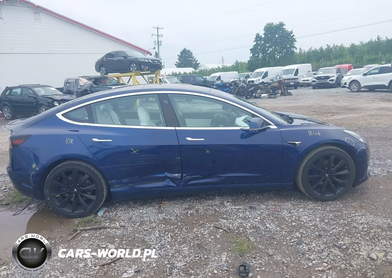 2018 Tesla Model 3 Long Range-Performance VIN:5YJ3E1EB2JF056121 - 12