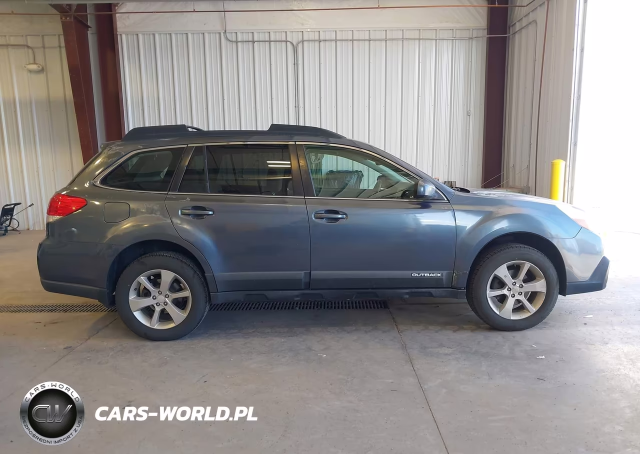 2014 Subaru Outback 2.5I Premium VIN:4S4BRCCC7E3252657 - 13