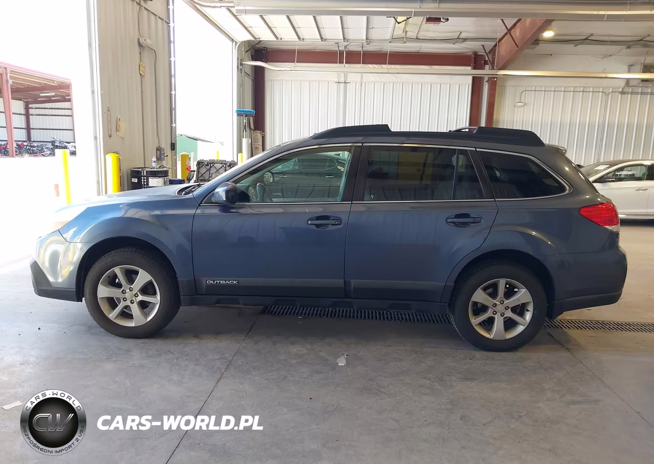 2014 Subaru Outback 2.5I Premium VIN:4S4BRCCC7E3252657 - 14