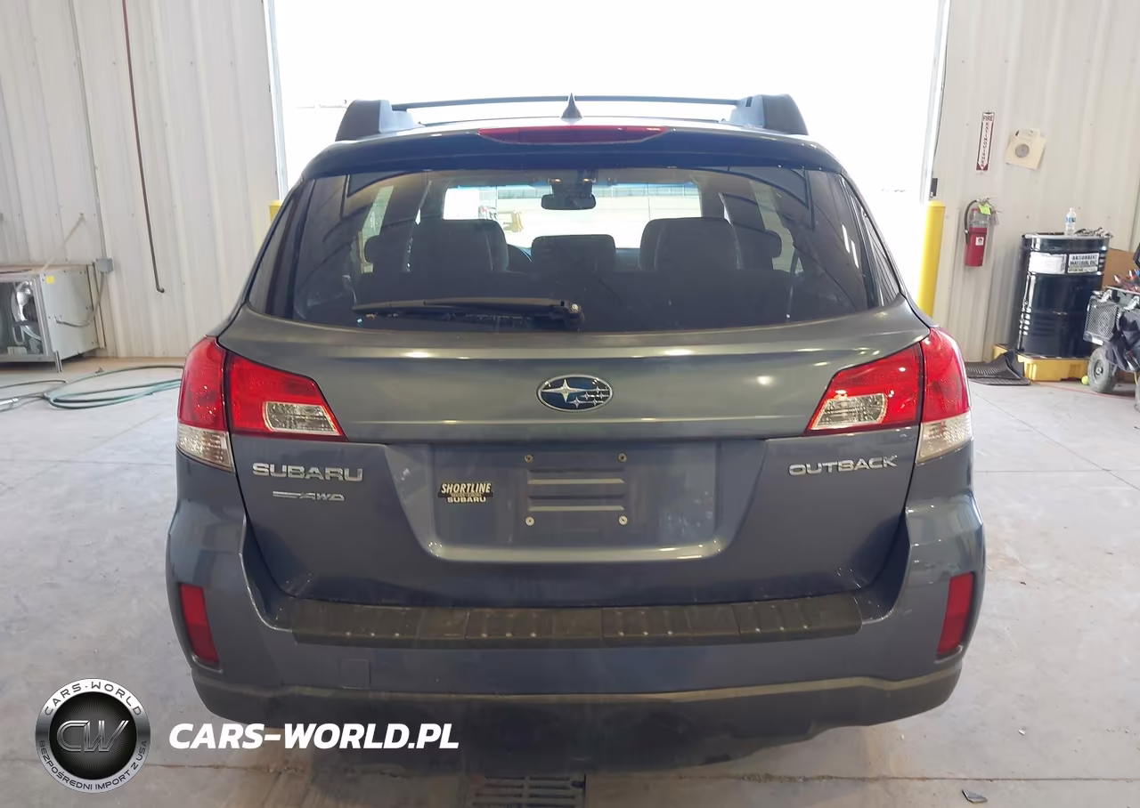 2014 Subaru Outback 2.5I Premium VIN:4S4BRCCC7E3252657 - 16