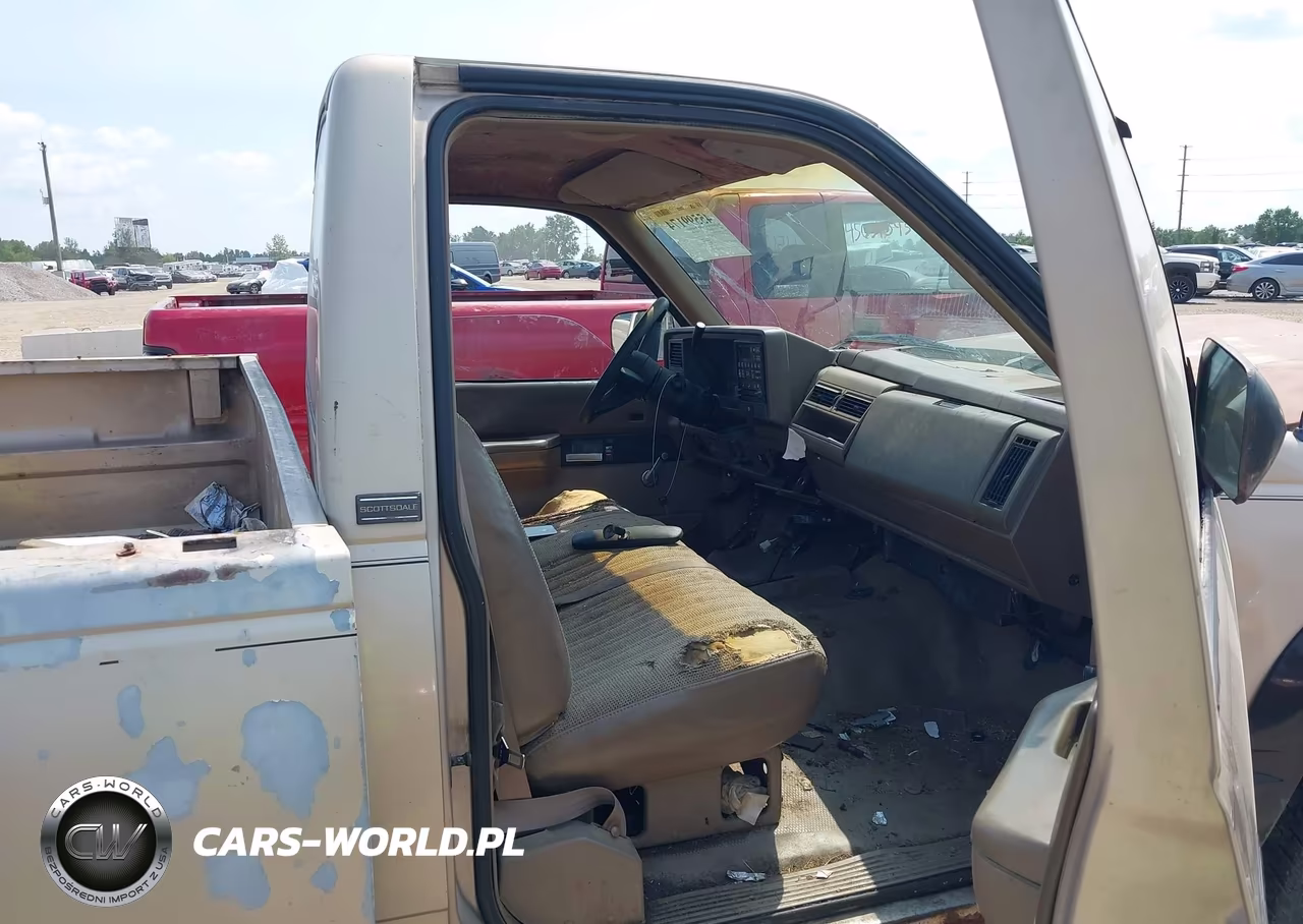 1992 Chevrolet Gmt-400 K2500 VIN:1GCGK24K4NE154835 - 5