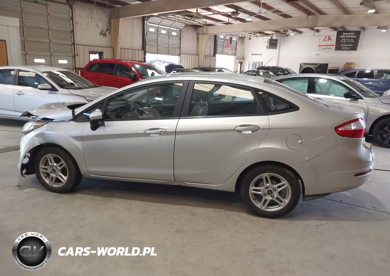 2018 Ford Fiesta Se VIN:3FADP4BJ3JM126707 - 14