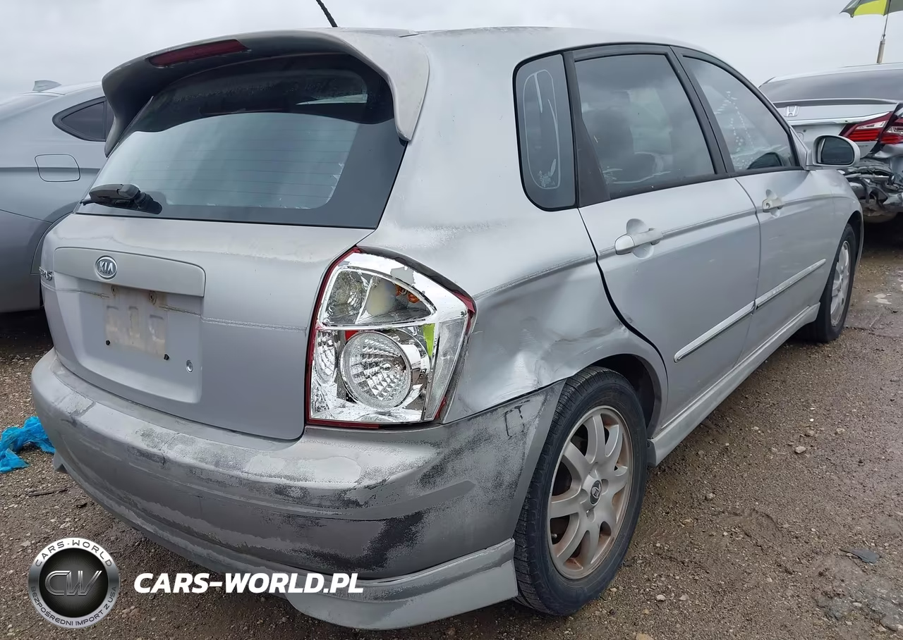 2005 Kia Spectra5 VIN:KNAFE161155108779 - 6