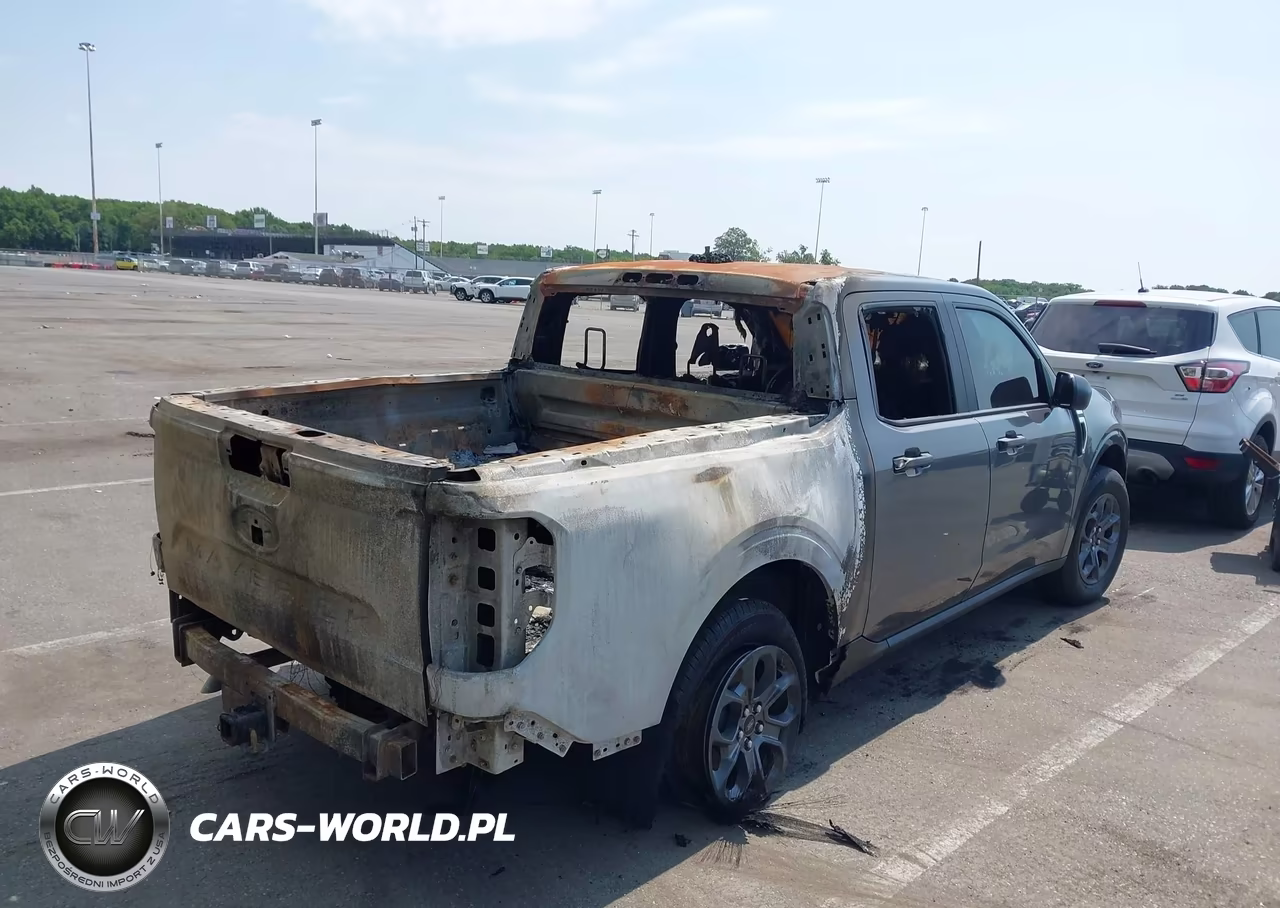 2025 Ford Maverick Xlt VIN:3FTTW8JAXSRB35345 - 4