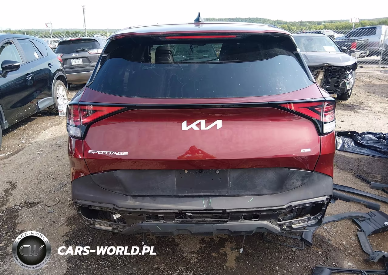 2023 Kia Sportage Plug-In Hybrid X-Line Prestige VIN:KNDPZDAH8P7094677 - 17