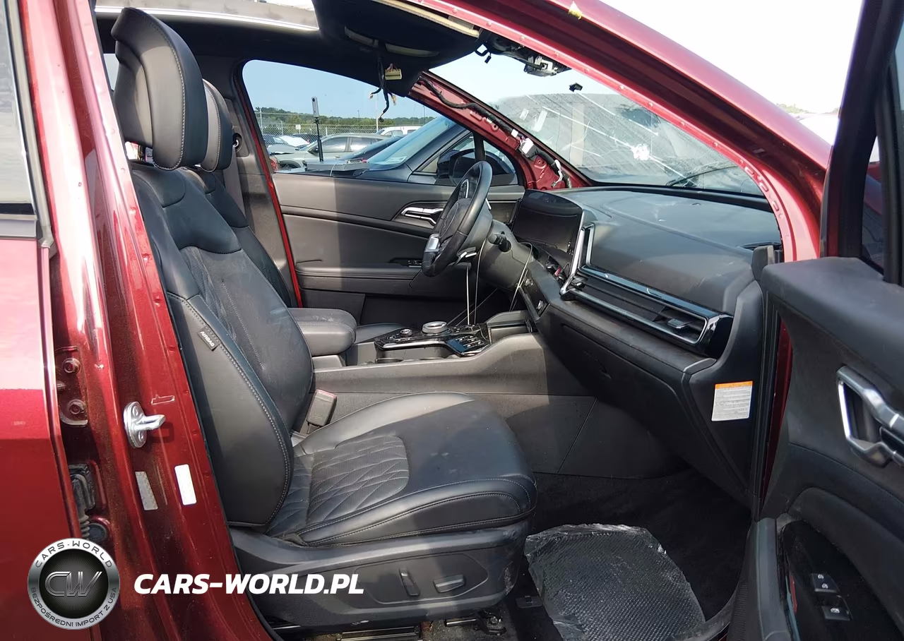 2023 Kia Sportage Plug-In Hybrid X-Line Prestige VIN:KNDPZDAH8P7094677 - 5