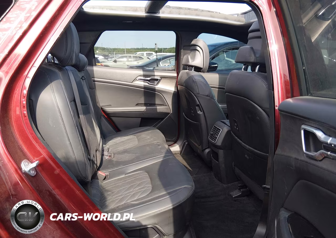 2023 Kia Sportage Plug-In Hybrid X-Line Prestige VIN:KNDPZDAH8P7094677 - 8