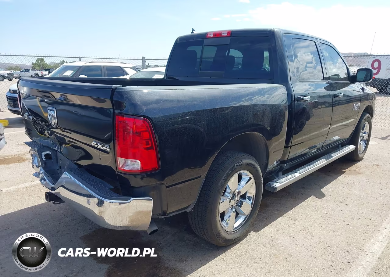 2017 Ram 1500 Big Horn 4X4 5'7 Box VIN:1C6RR7LG7HS580031 - 4